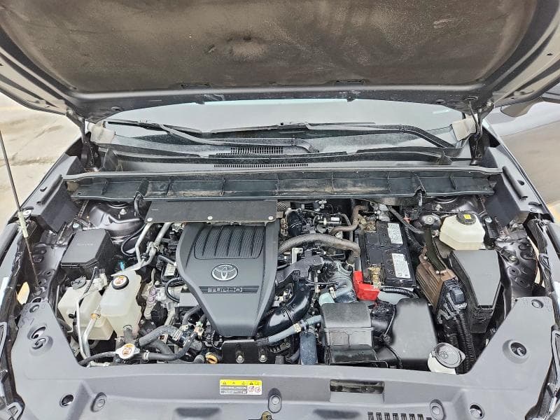2023 TOYOTA HIGHLANDER XLE 12