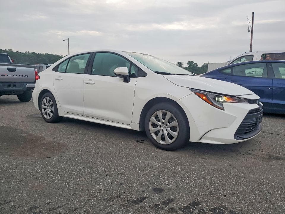 2024 TOYOTA COROLLA LE 4