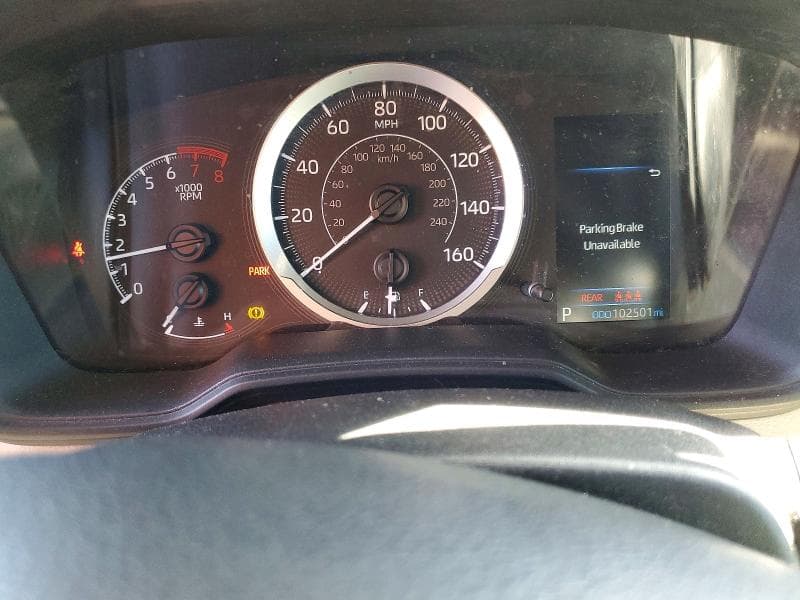 2020 TOYOTA COROLLA LE 9