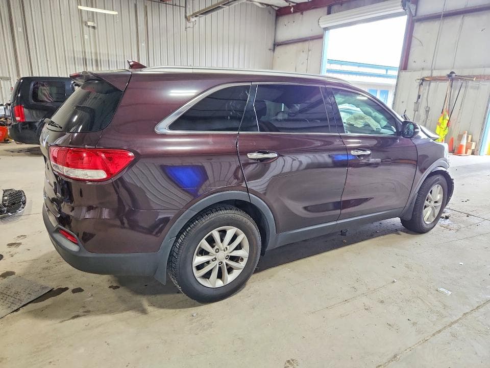 2017 KIA SORENTO LX 3
