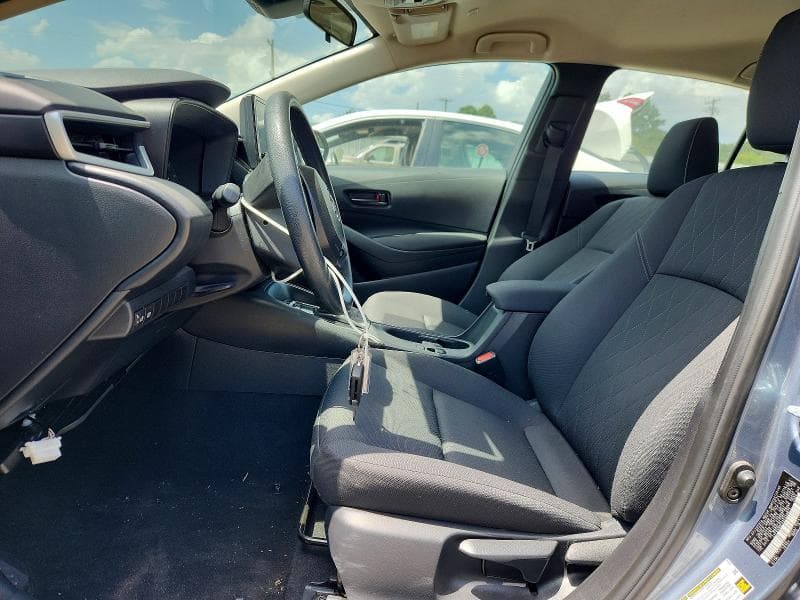 2025 TOYOTA COROLLA LE 7