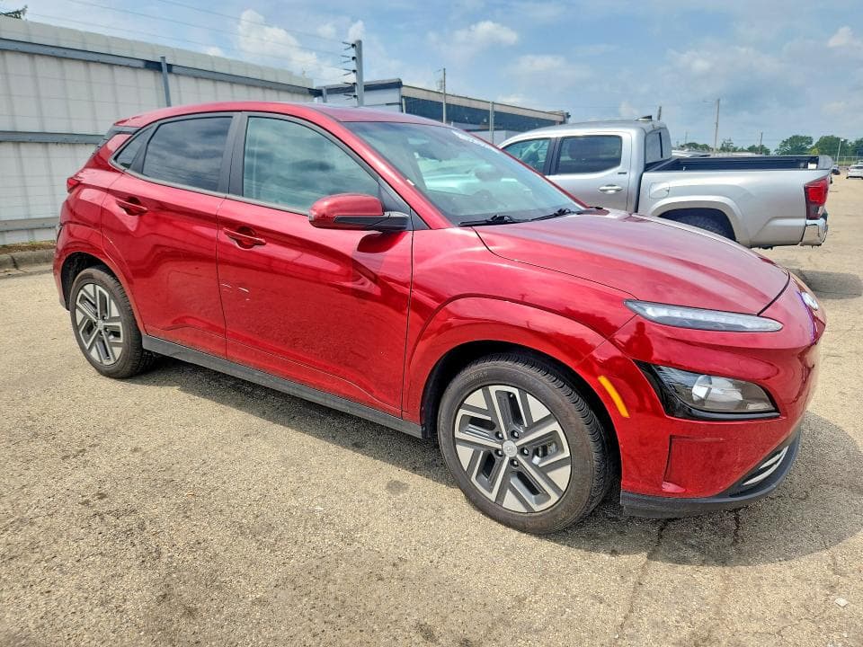 2023 HYUNDAI KONA SEL 4