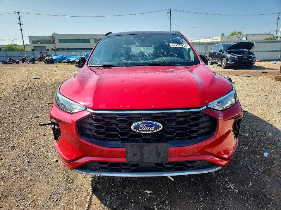 2024 FORD ESCAPE ST LINE 5