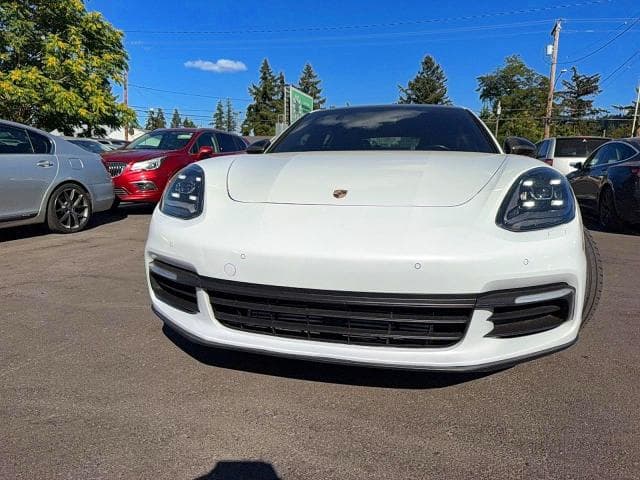2017 PORSCHE PANAMERA 2 13