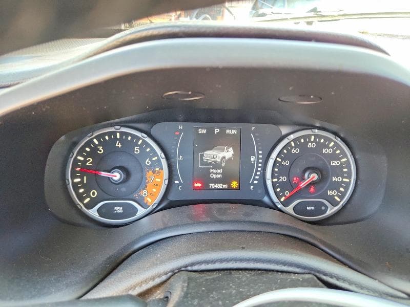 2018 JEEP RENEGADE LATITUDE 9