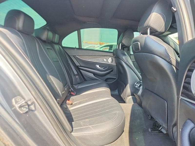 2018 MERCEDES-BENZ E 300 10