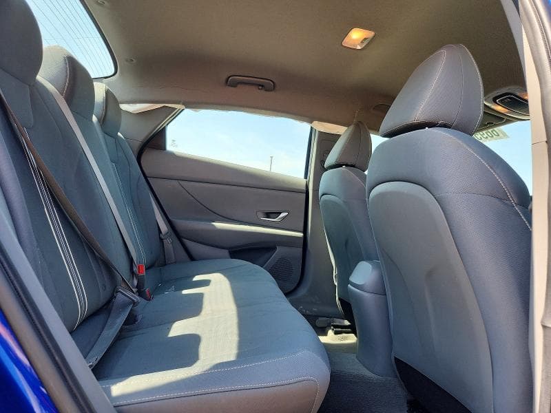 2023 HYUNDAI ELANTRA SEL 10