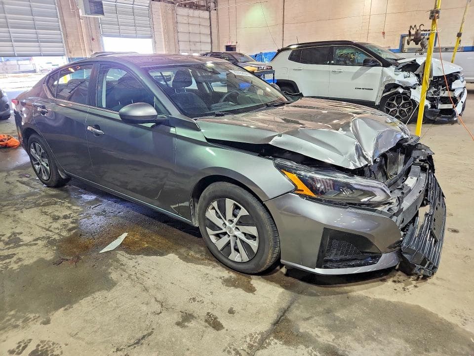 2023 NISSAN ALTIMA S 4