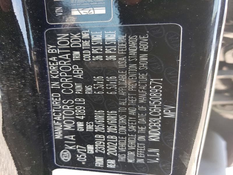 2017 KIA NIRO LX 13