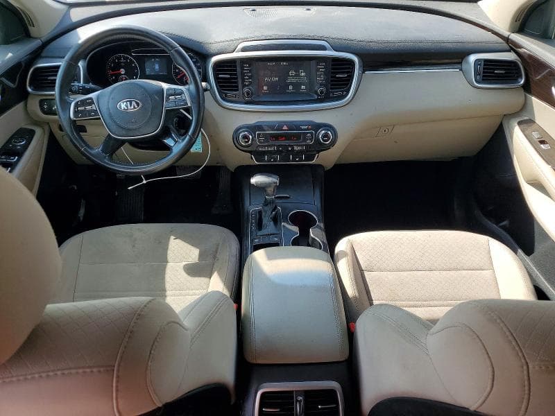 2020 KIA SORENTO LX 8