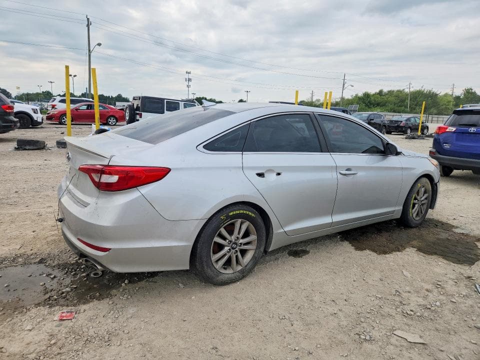 2017 HYUNDAI SONATA SE 3