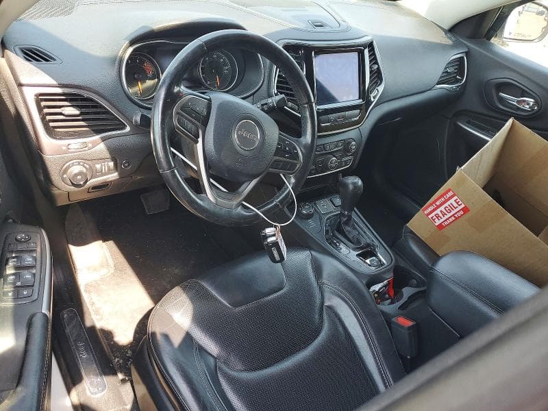 2019 JEEP CHEROKEE LIMITED 8