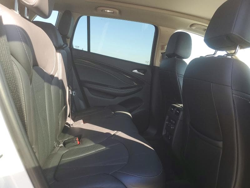 2018 BUICK ENVISION ESSENCE 11