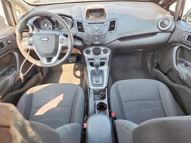 2017 FORD FIESTA SE 8