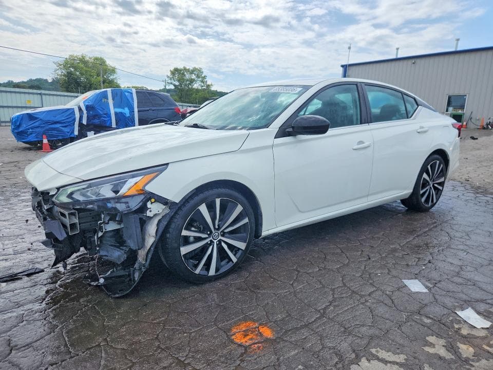 2021 NISSAN ALTIMA SR - 1