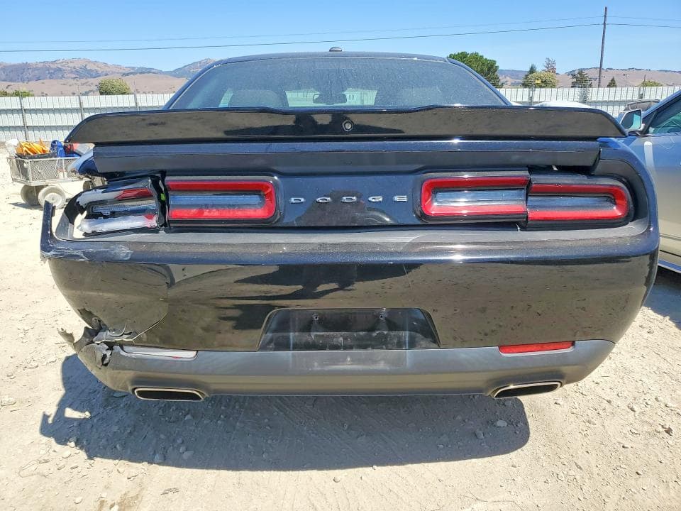 2021 DODGE CHALLENGER SXT 6