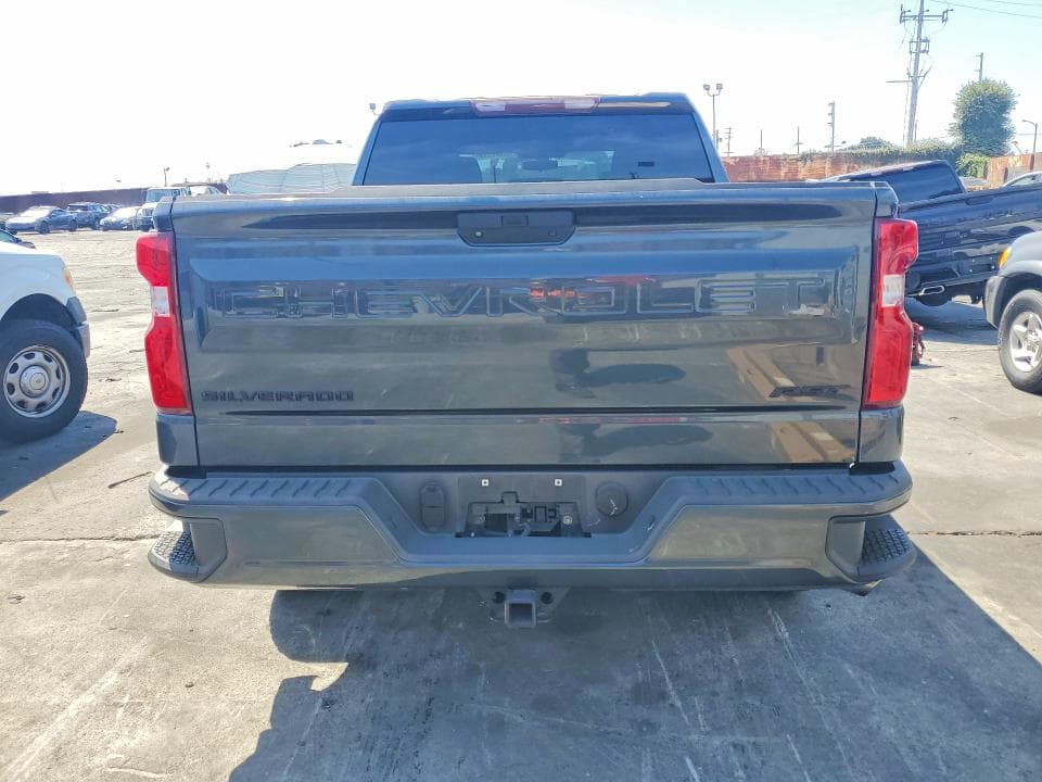 2019 CHEVROLET SILVERADO C1500 RST 6