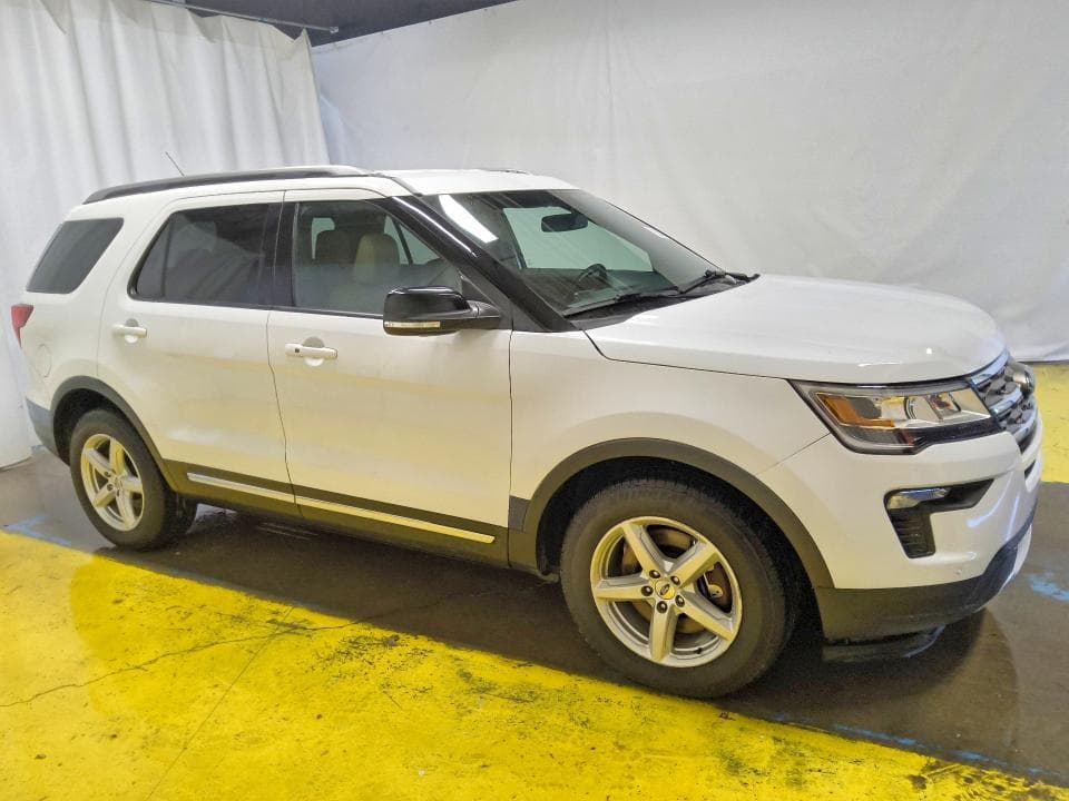 2018 FORD EXPLORER XLT 4