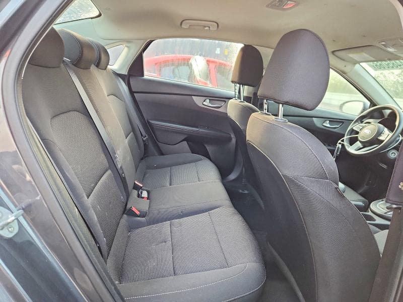 2019 KIA FORTE FE 10