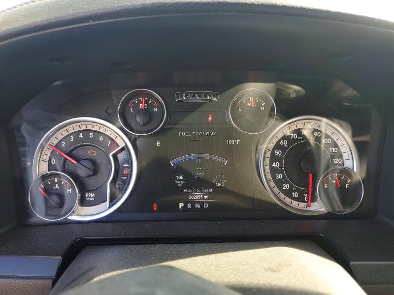 2017 RAM 1500 LARAMIE 9