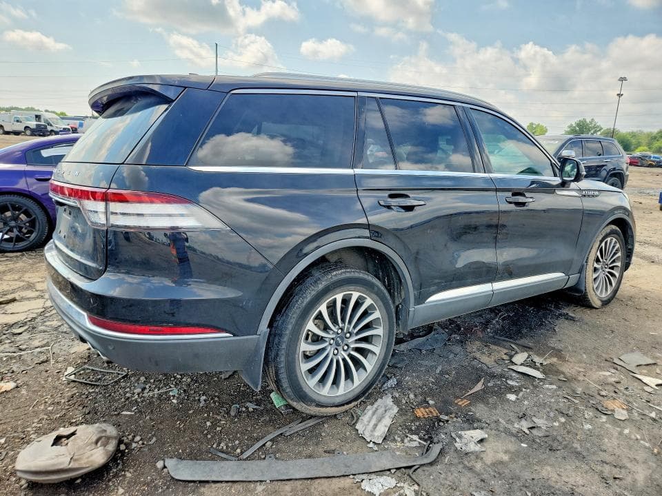 2022 LINCOLN AVIATOR 3