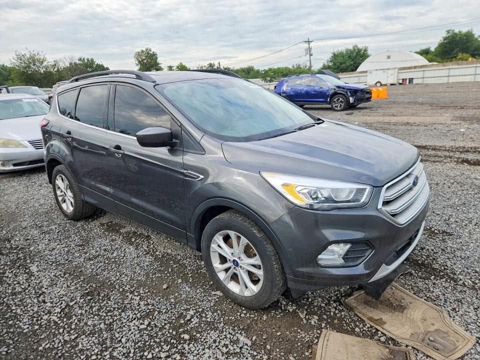 2018 FORD ESCAPE SEL 4