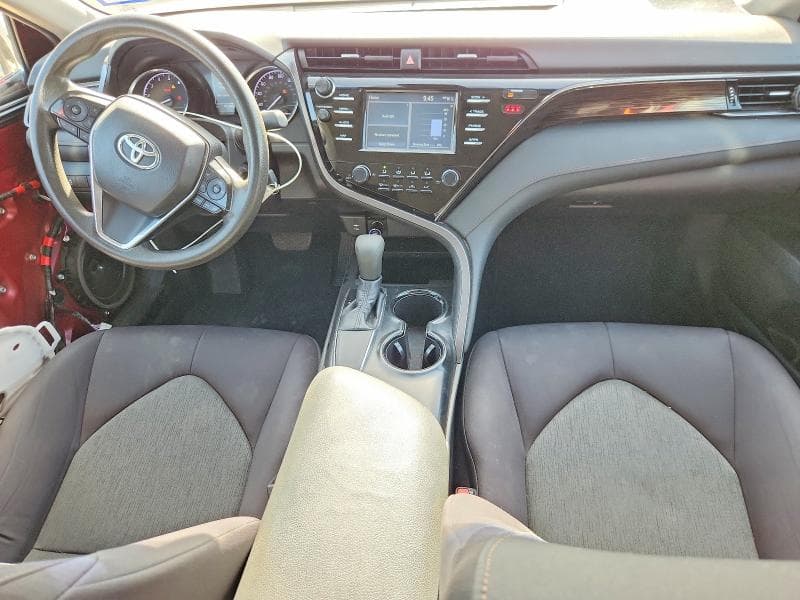2019 TOYOTA CAMRY LE 8