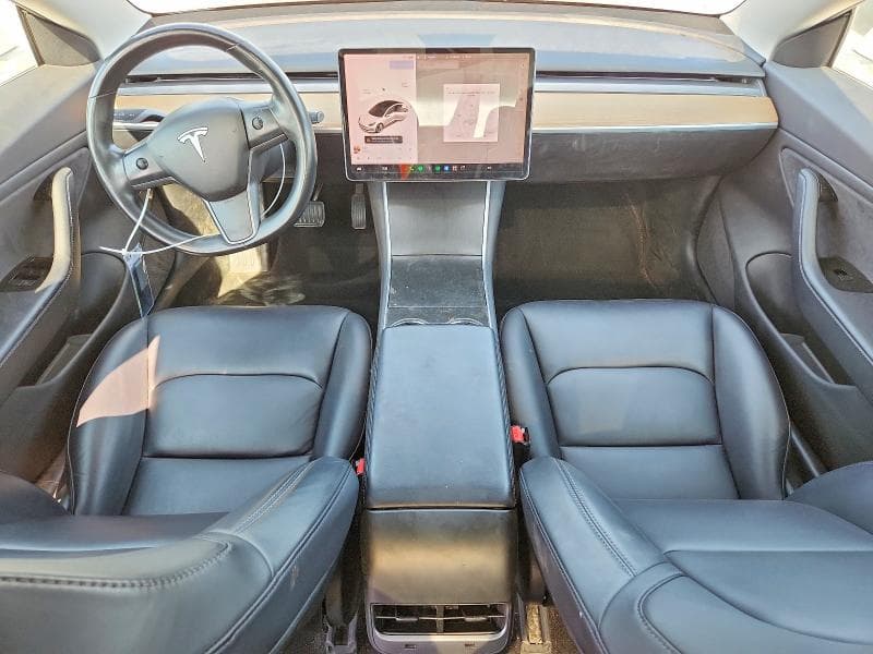 2018 TESLA MODEL 3 8