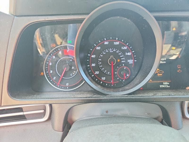 2023 HYUNDAI ELANTRA SEL 9