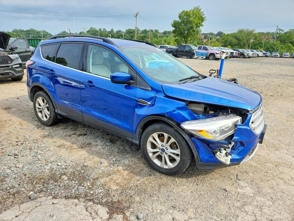 2018 FORD ESCAPE SEL 4