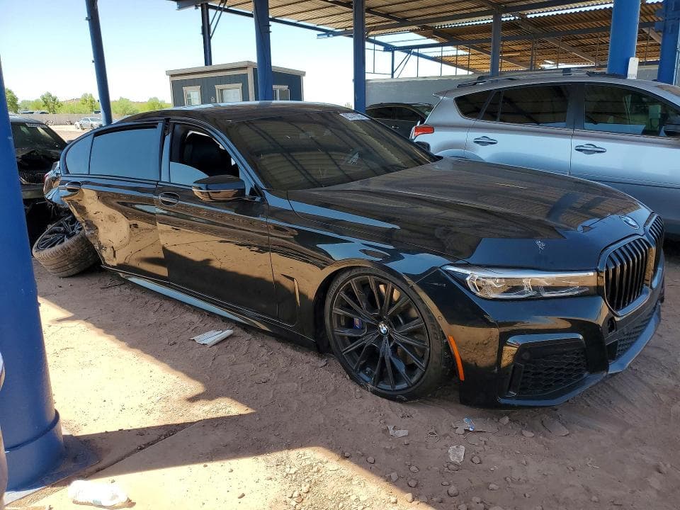 2022 BMW 750 XI 4