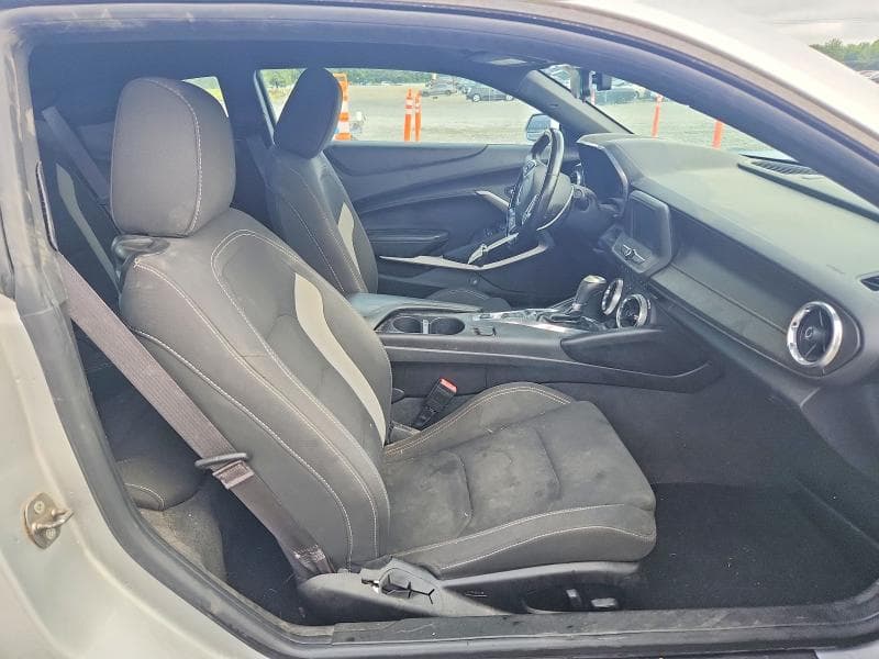 2017 CHEVROLET CAMARO LT 10