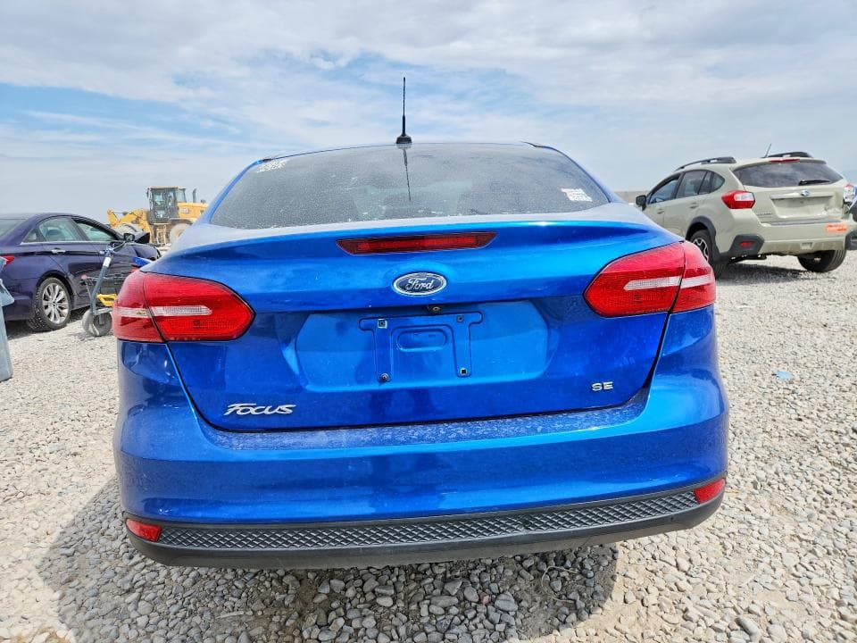 2018 FORD FOCUS SE 6