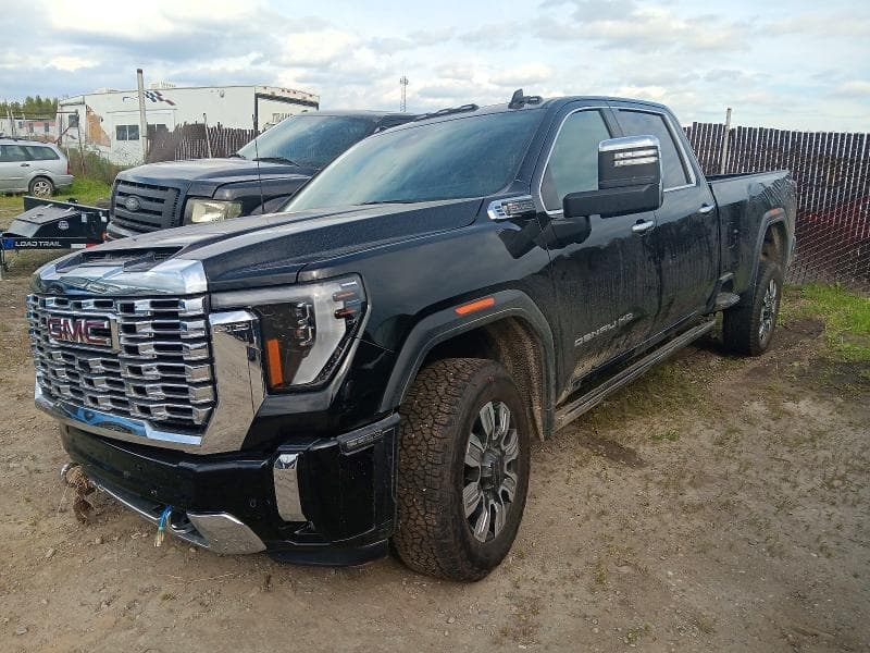 2026 GMC SIERRA K3500 DENALI