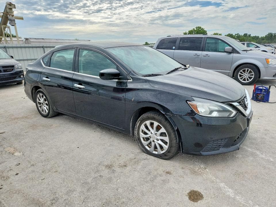 2018 NISSAN SENTRA SV 4