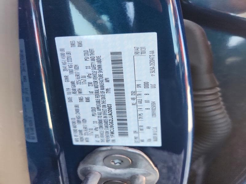 2020 FORD ESCAPE SE 13