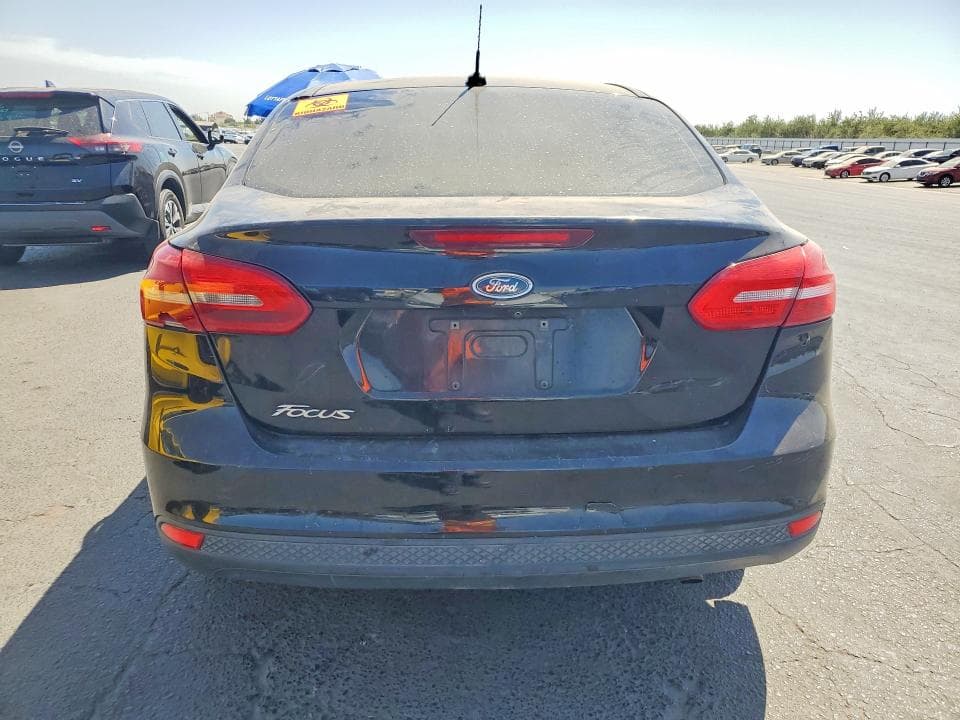 2018 FORD FOCUS S 6