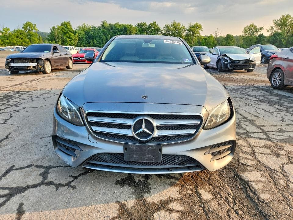 2017 MERCEDES-BENZ E 300 4MATIC 5