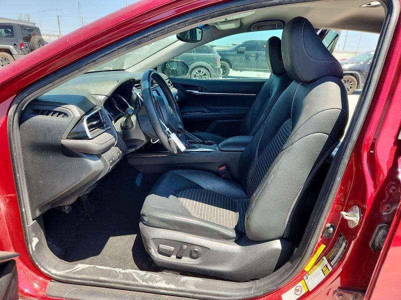 2018 TOYOTA CAMRY SE 7