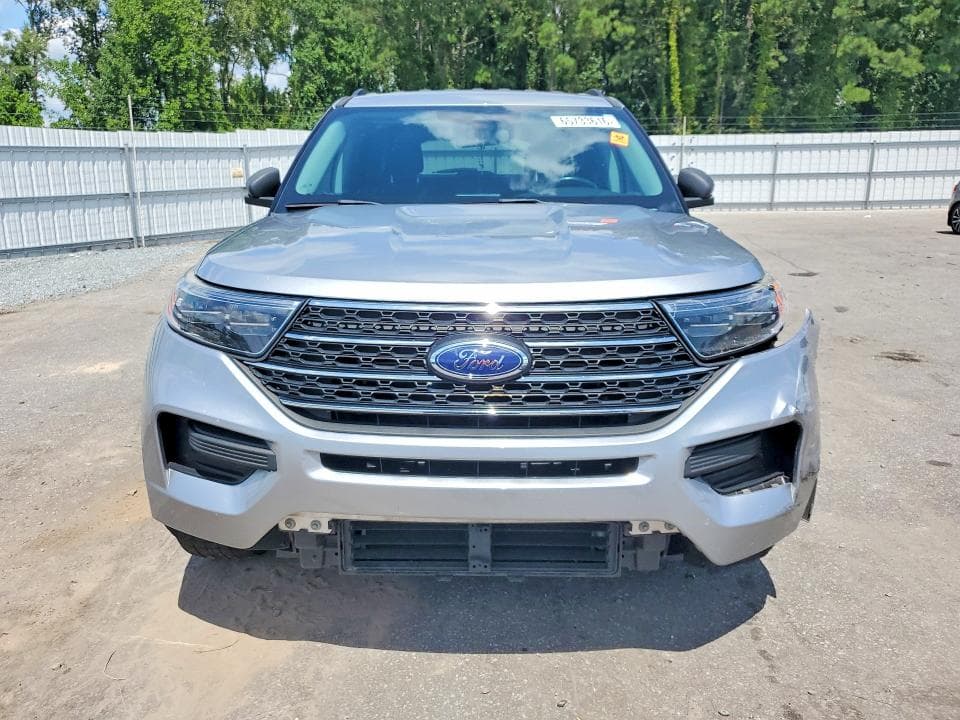 2022 FORD EXPLORER XLT 5