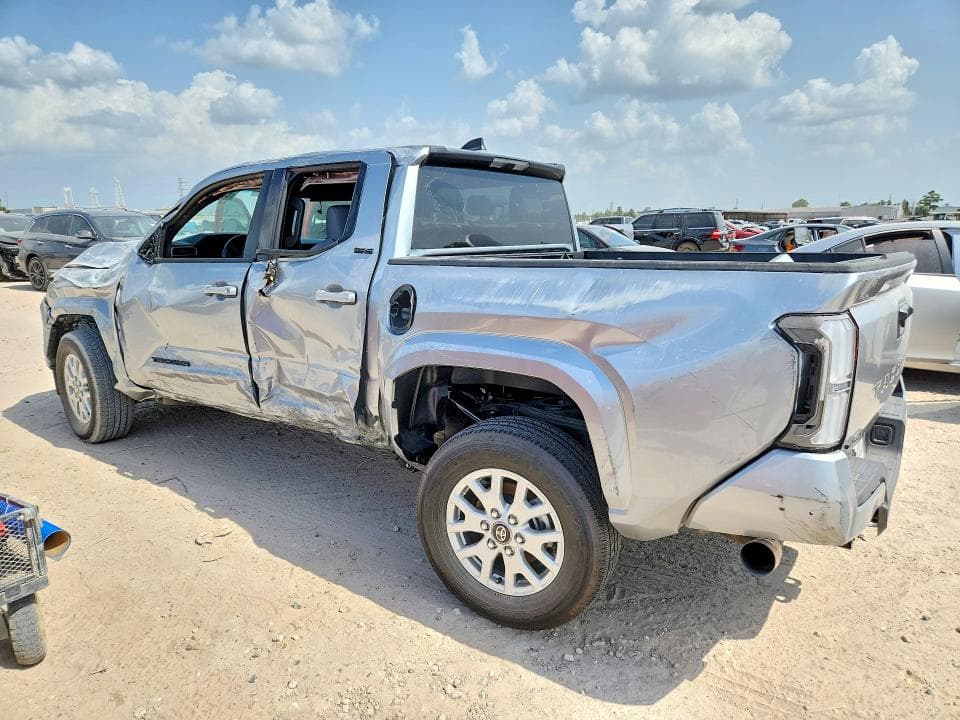 2026 TOYOTA TACOMA SR5 2