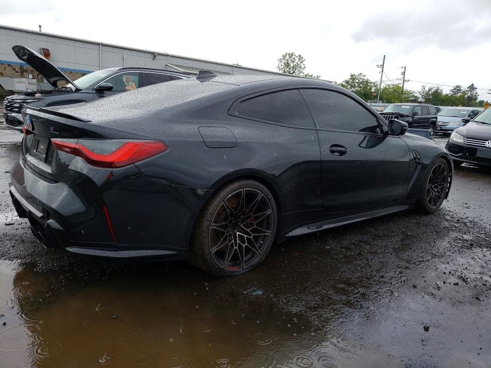 2022 BMW M4 COMPETITION 3