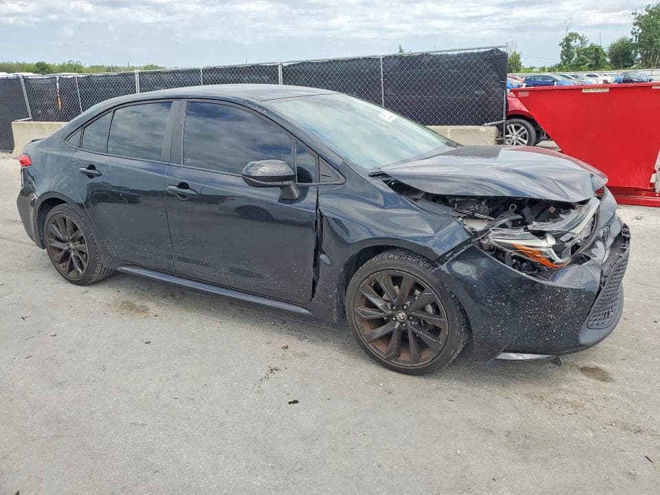 2022 TOYOTA COROLLA LE 4