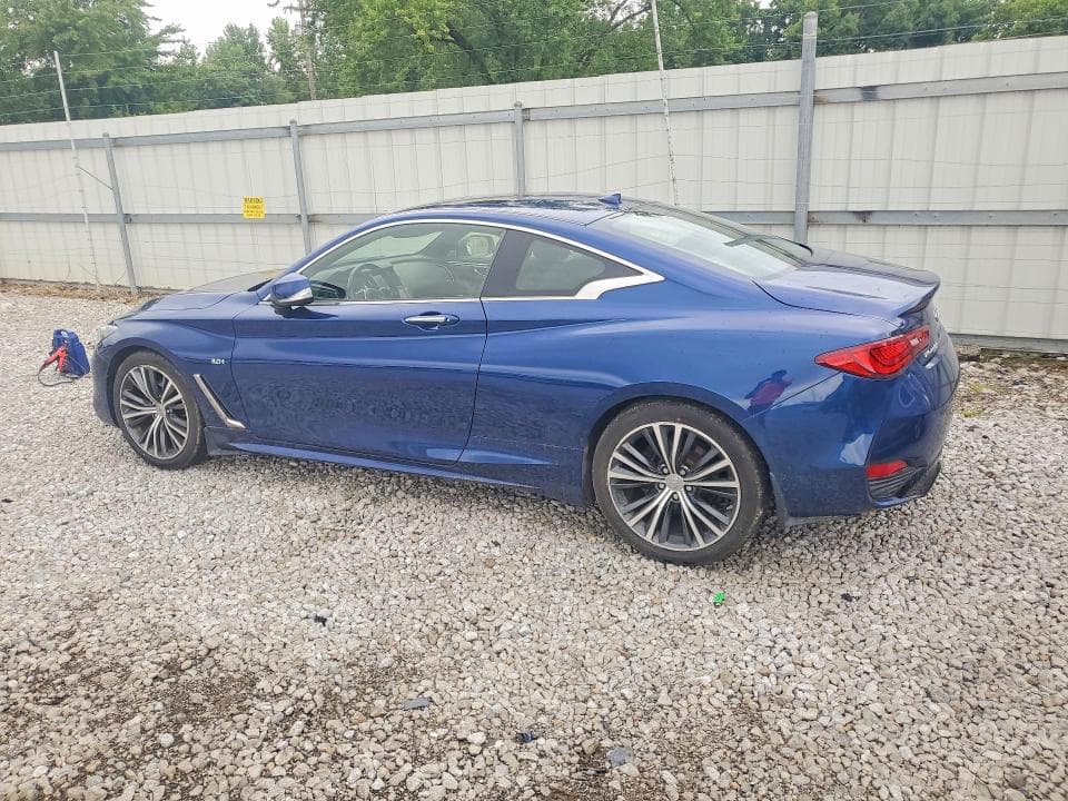 2018 INFINITI Q60 3.0T LUXE 2