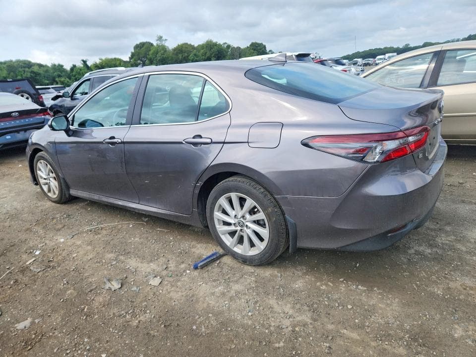 2024 TOYOTA CAMRY LE 2