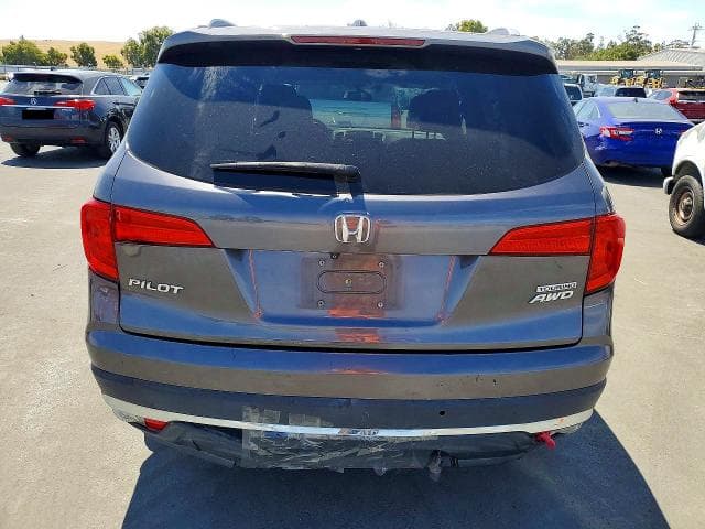 2017 HONDA PILOT TOURING 6