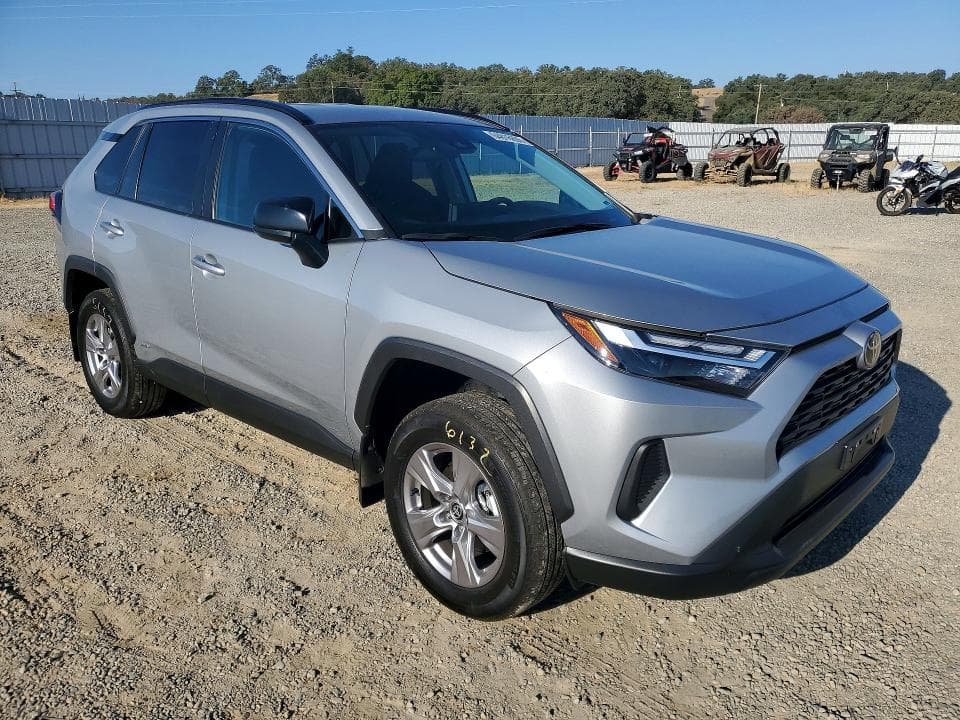 2025 TOYOTA RAV4 LE 4