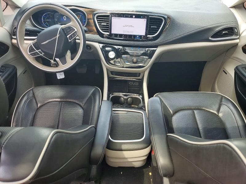 2021 CHRYSLER PACIFICA HYBRID LIMITED 8