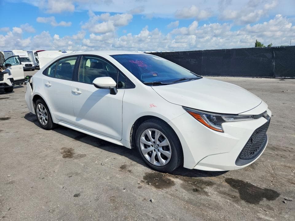 2020 TOYOTA COROLLA LE 4