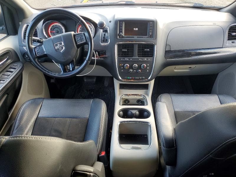 2019 DODGE GRAND CARAVAN SE 8